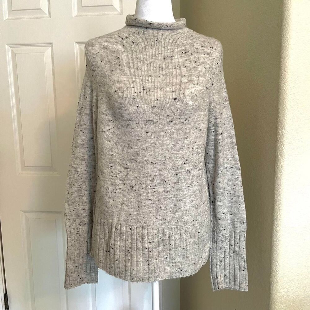 Madewell wool blend grey and black speckled mock neck shirt - size medium